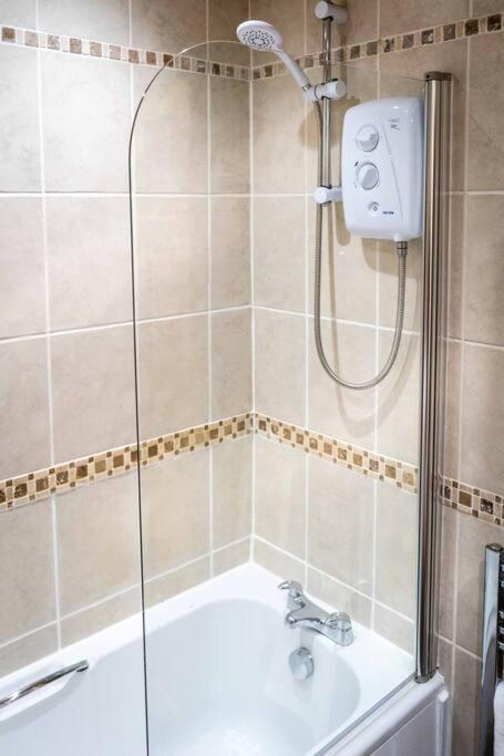 شقة Charming 1-Bed Southside Flat In Great Location غلاسغو المظهر الخارجي الصورة